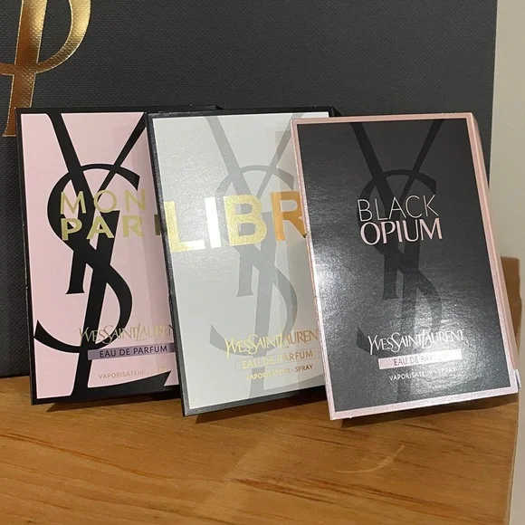 🦁 YSL Black LARGE Gift Bag with Perfume Samples - Picture 2 of 13